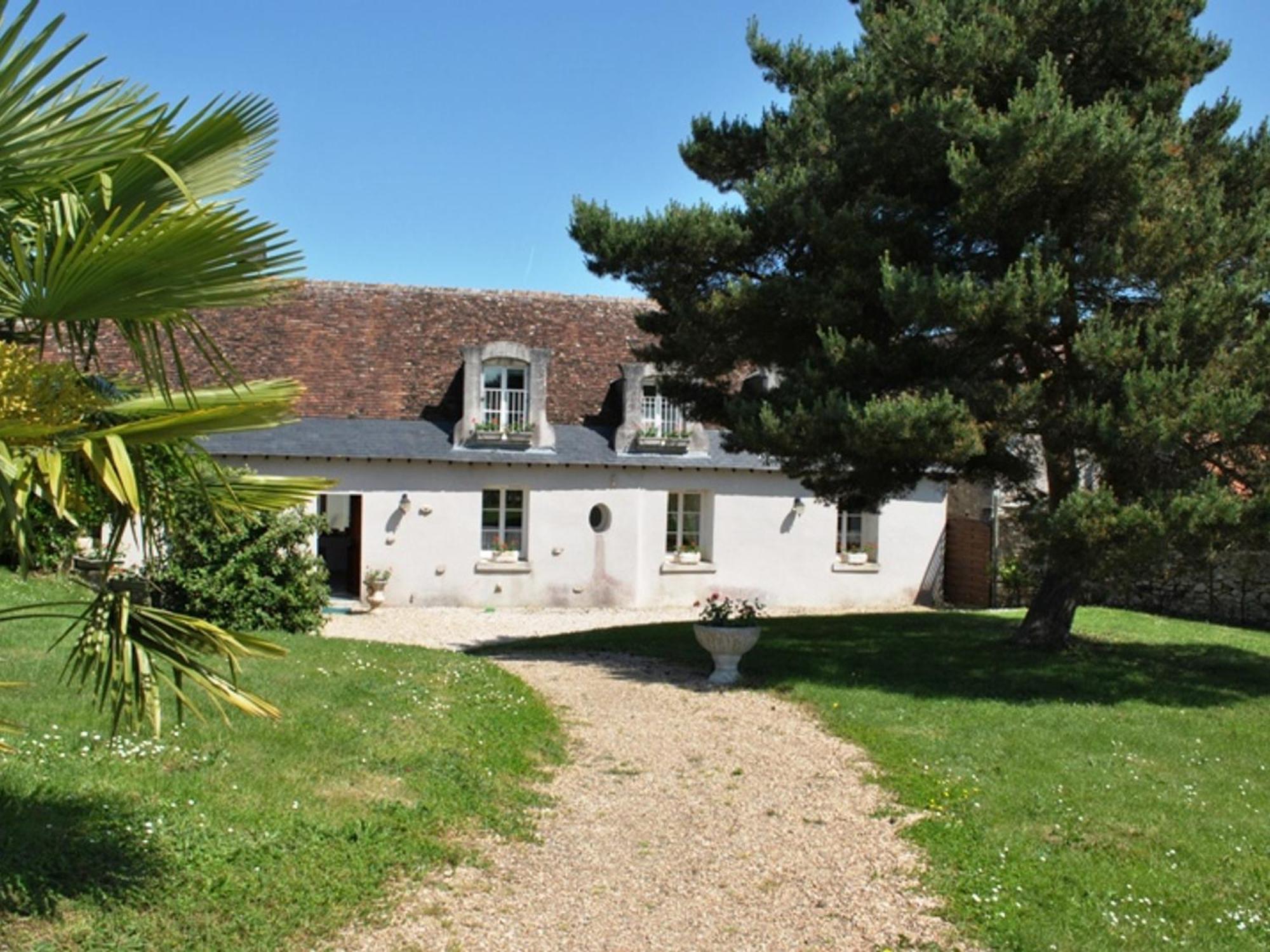 Gite De Charme Pres Des Chateaux De La Loire Avec Jardin, Terrasse Et Equipements Pour Familles - Fr-1-381-359 Azay-sur-Cher 外观 照片